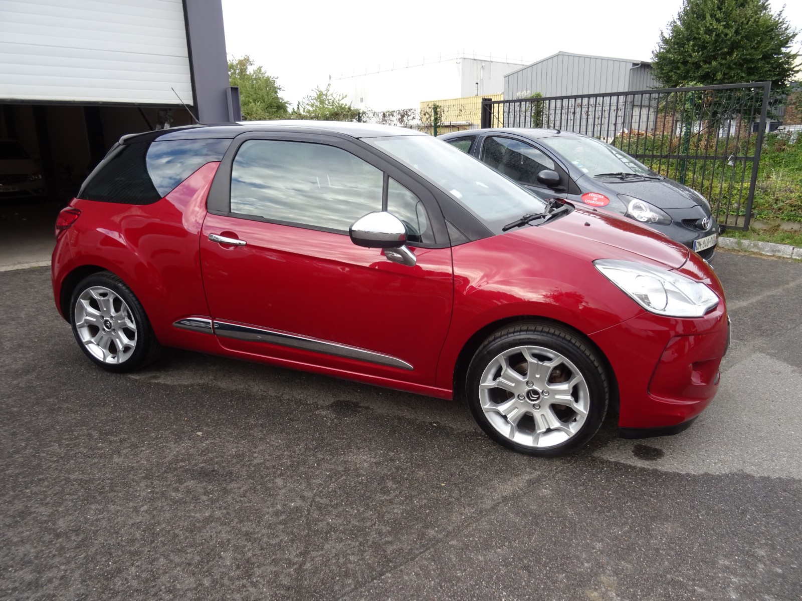 https://www.nadmadsam-autos.com/listings/citroen-ds3-hdi-90-fap-airdream-so-chic/